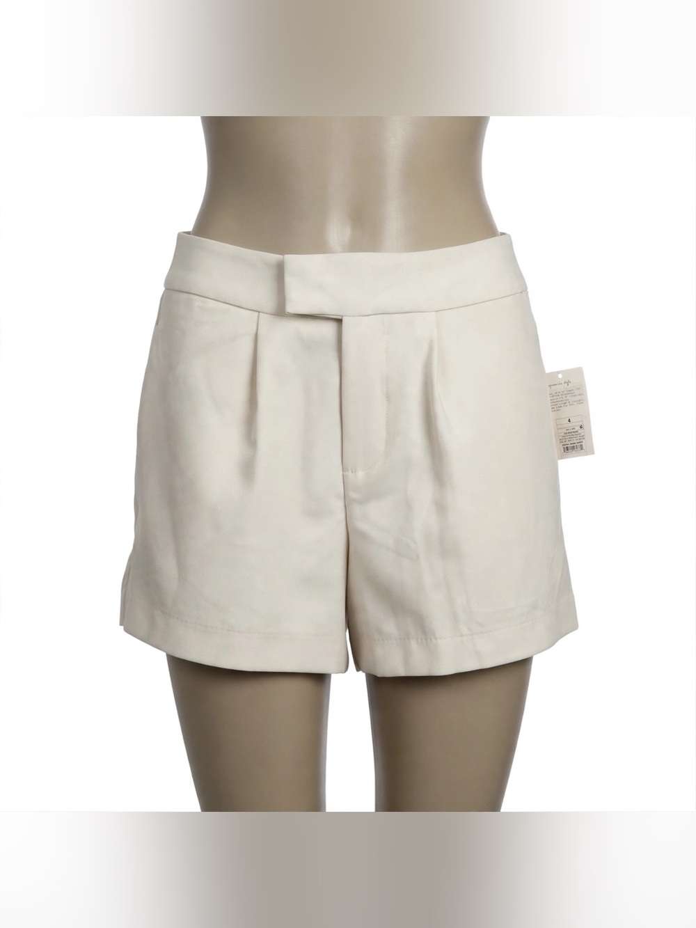 A New Day Women’s Tailored Shorts In Color Dog Bone/Cream NWT, Size 4 Or Size 10